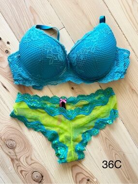 Turquoise Lace Push-Up Bra and Lime Green Lace Trim Bikini Set